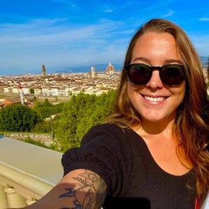 Meet your Posher, Mara